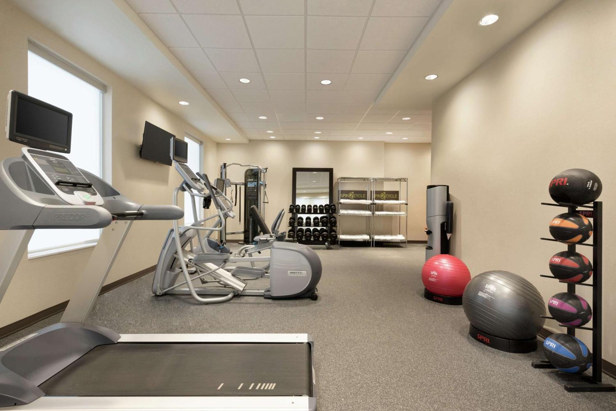 Home2 Suites By Hilton Cleveland Индипендънс Екстериор снимка
